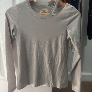 Like new Chaser Brand long sleeve tee